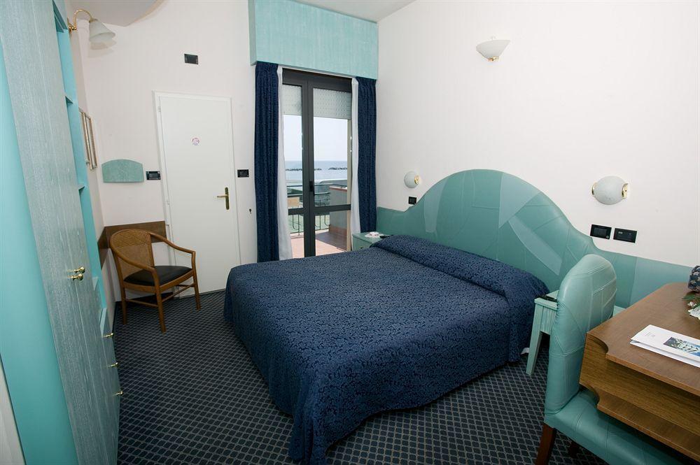 Hotel Strand Bellaria-Igea Marina Dış mekan fotoğraf