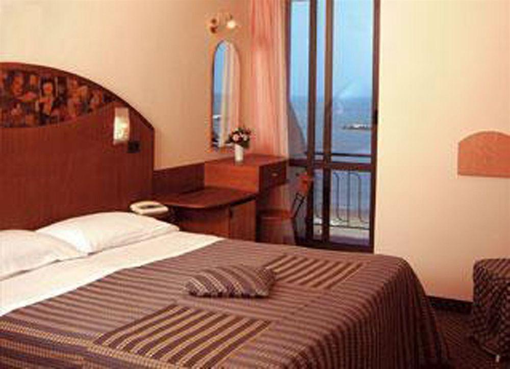 Hotel Strand Bellaria-Igea Marina Dış mekan fotoğraf