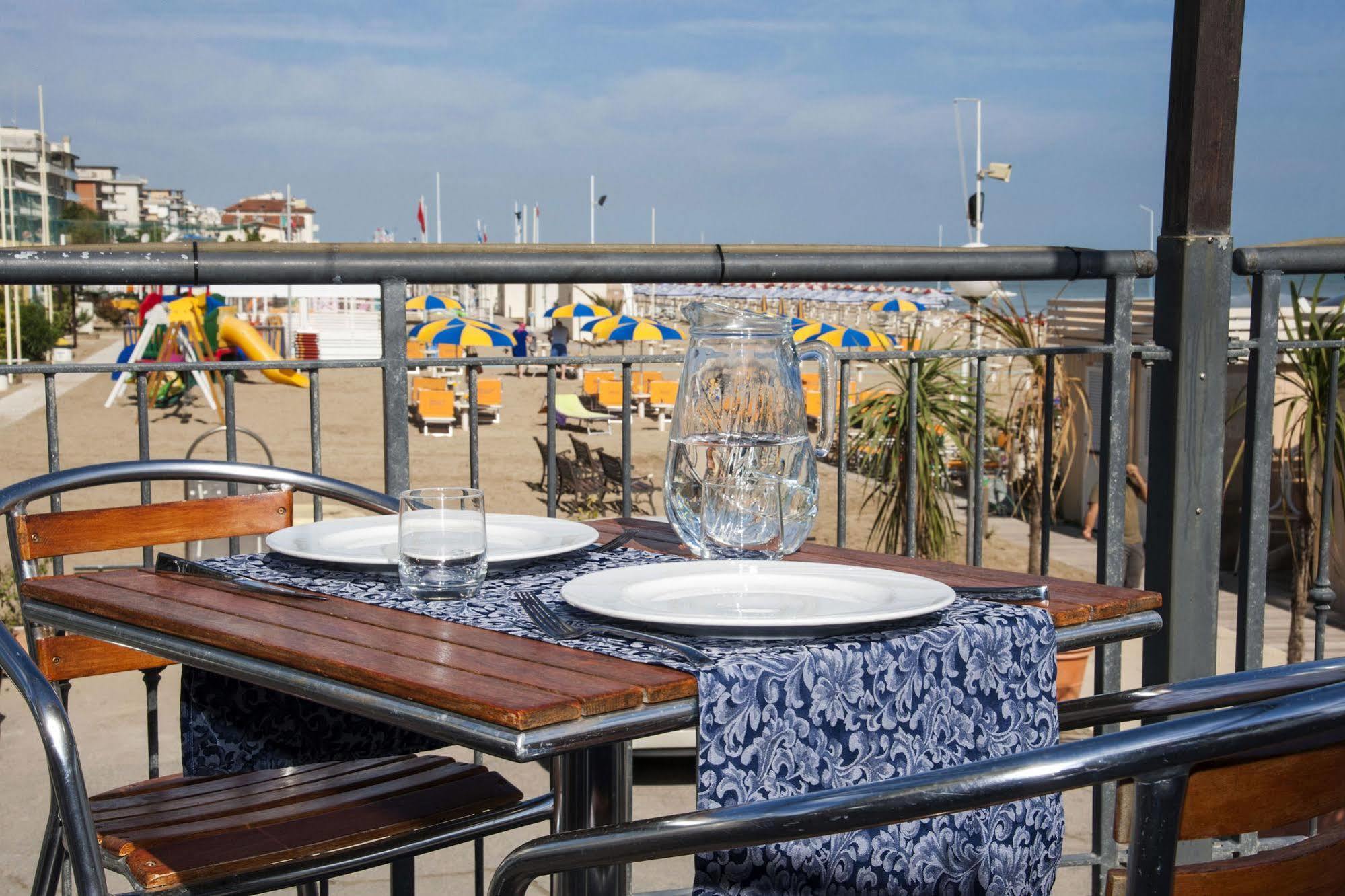 Hotel Strand Bellaria-Igea Marina Dış mekan fotoğraf