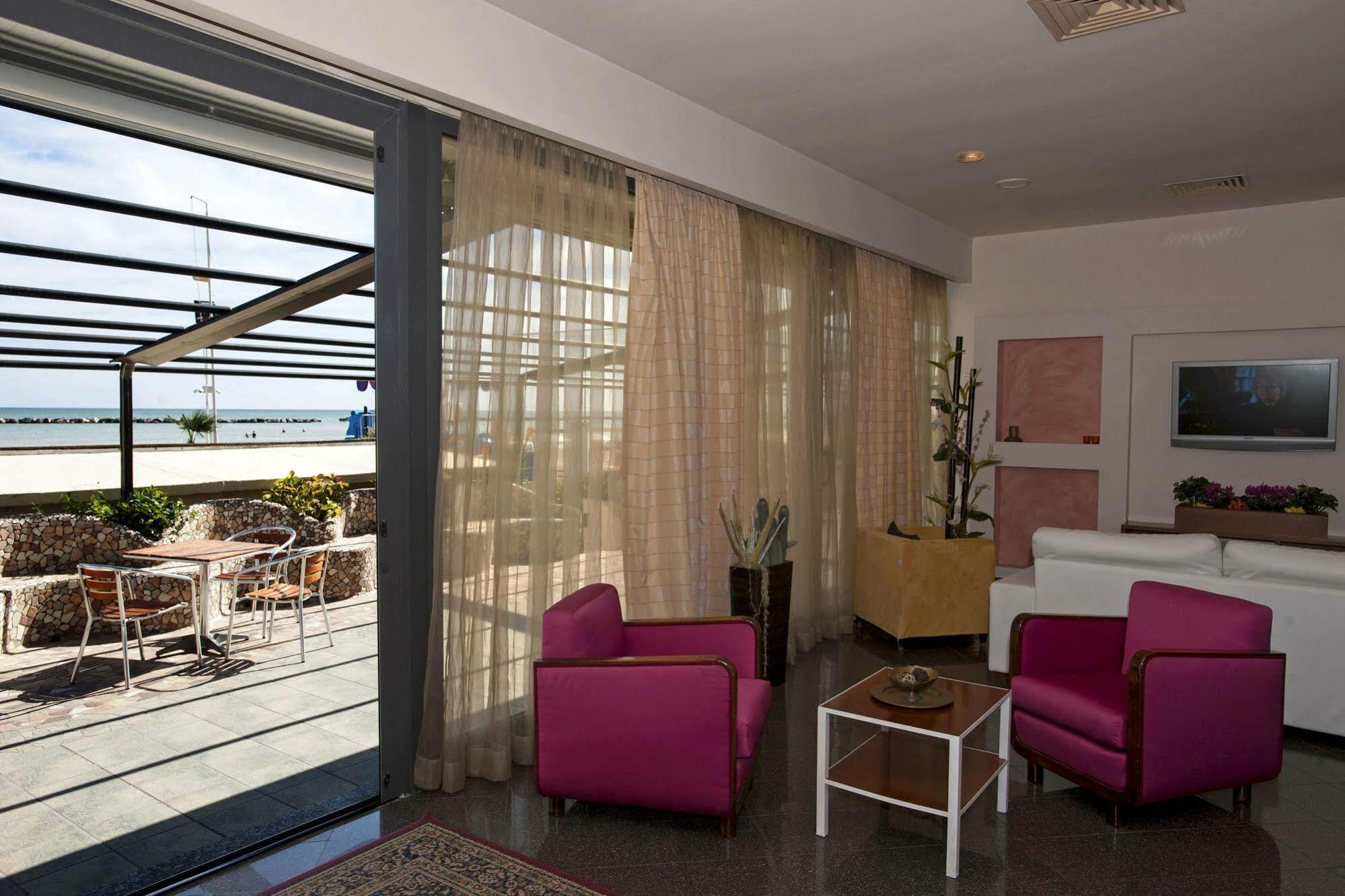 Hotel Strand Bellaria-Igea Marina Dış mekan fotoğraf